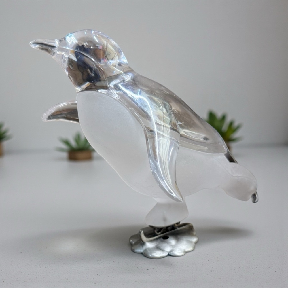 1950's Movie TV Prop MCM Lucite Penguin On Ice Skates Clear & Frosted 5” Tall - Picture 3 of 5